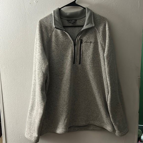 Lightly Used Knit Grey Eddie Bauer Quarter Zip Size L - Picture 1 of 3
